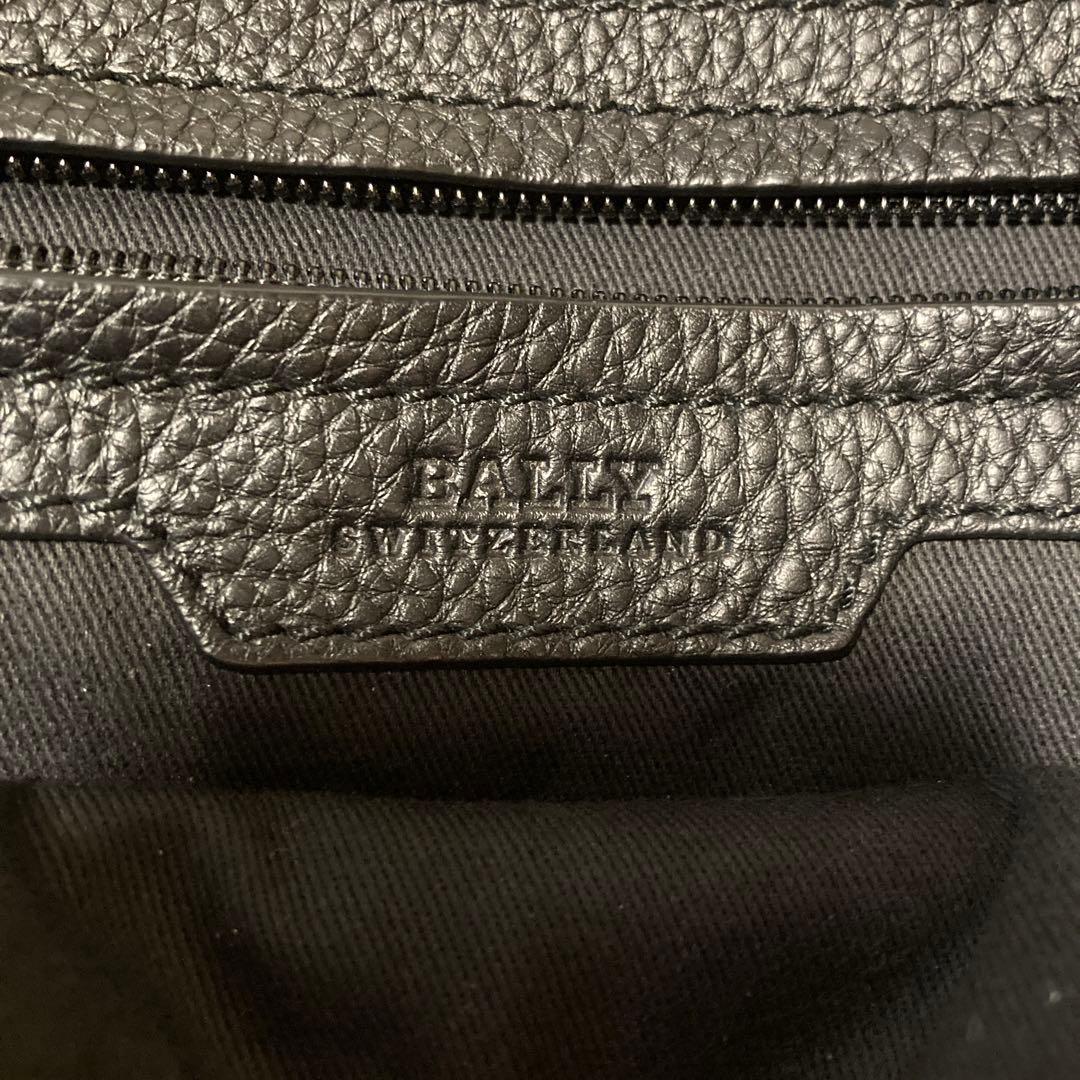 BALLY バリー レザー ショルダーバッグ 斜め掛けカバン 皮革鞄 ブラック