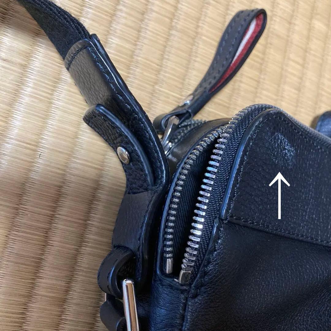 BALLY バリー レザー ショルダーバッグ 斜め掛けカバン 皮革鞄 ブラック