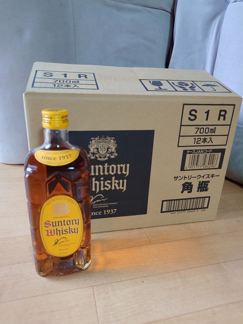 ❇サントリーウィスキー角瓶❇１ケース（１２本）