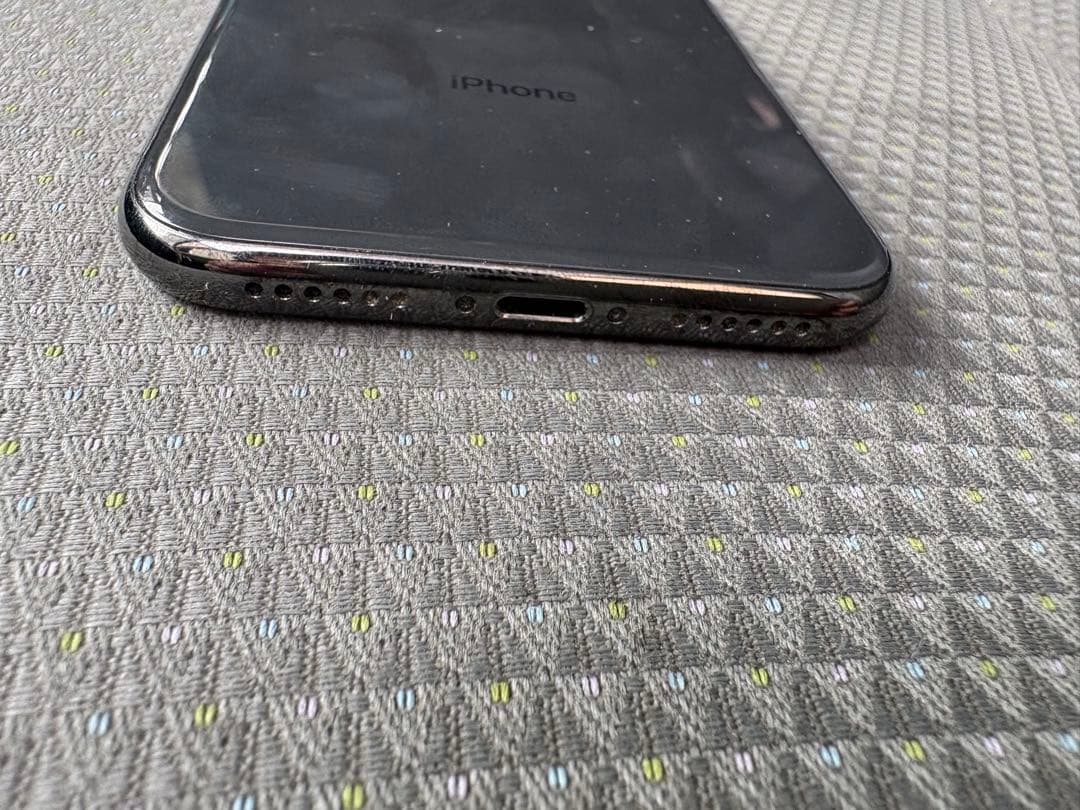 iPhoneX 256GB スペースグレイ　バッテリー残量83%