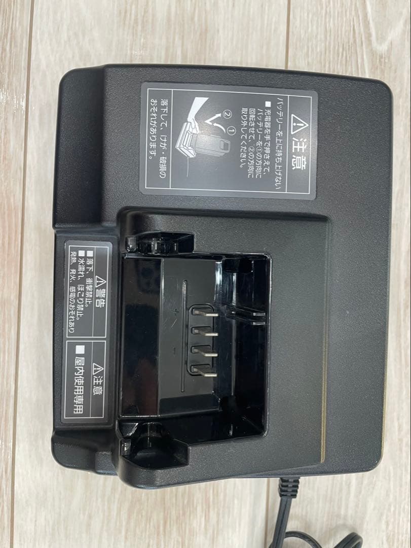 Panasonic NKJ069Z1 パナソニック バッテリー充電器