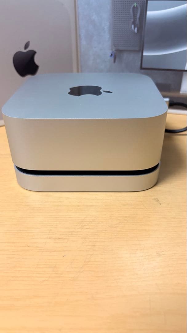 Apple M4 Mac mini 16GB SSD256GB USBハブ付き