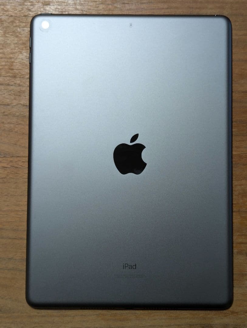 iPad第9世代 64GB シルバー 動作良好 カバー付