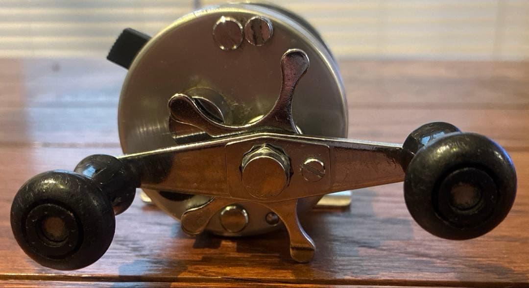 F*s様 ambassador2500c アブガルシア