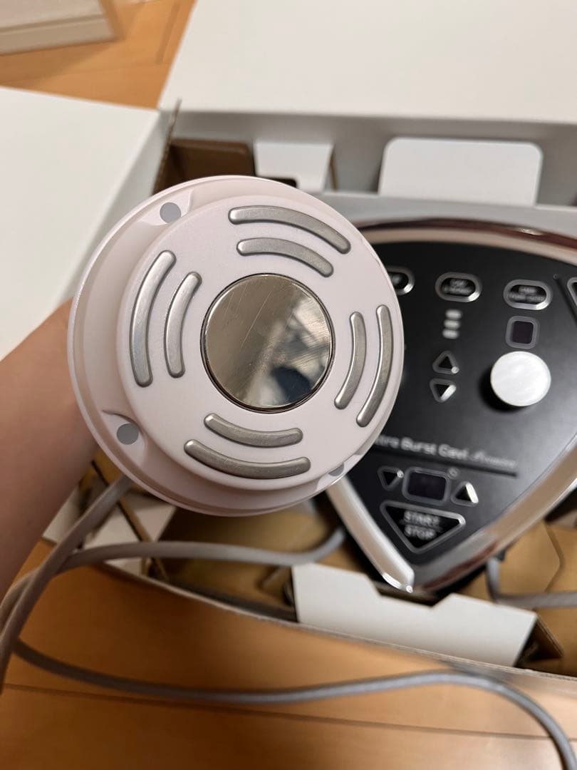 クワトロバーストキャビプレミア 箱、説明書あり美品