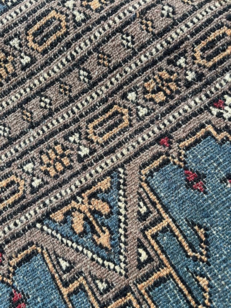 パキスタン絨毯　大判　約310センチ×217センチ　ウール　手織り