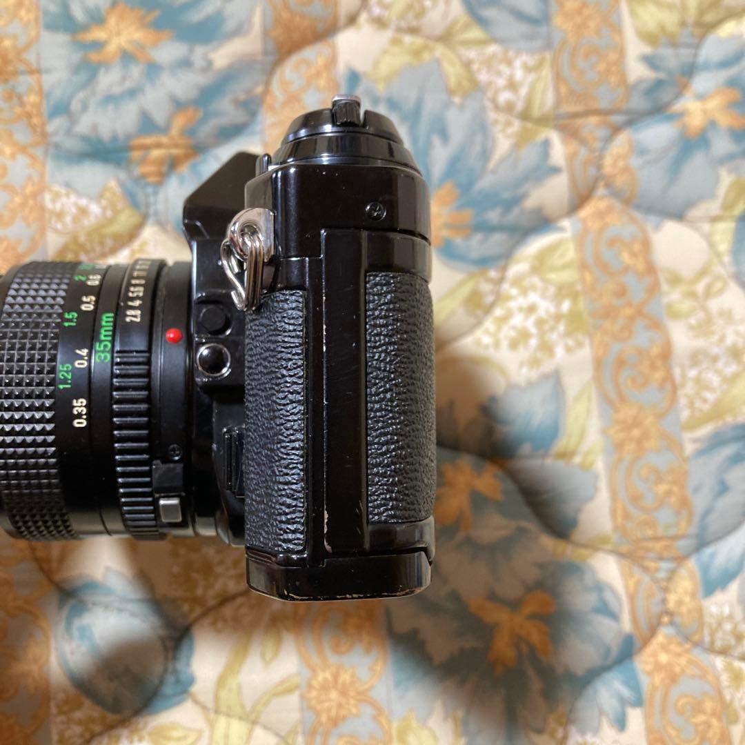 Canon AE-1 program 黒35mm f2.8レンズ付