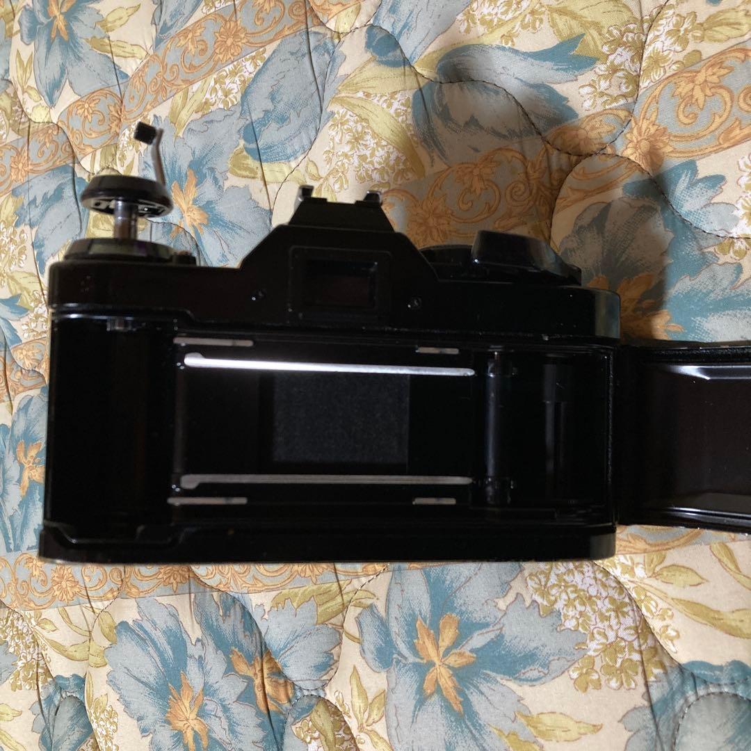 Canon AE-1 program 黒35mm f2.8レンズ付