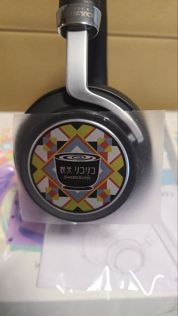 ら*ス様 ワイヤレスヘッドホン ANIMA AOW03「リコリス・リコイル」(傷