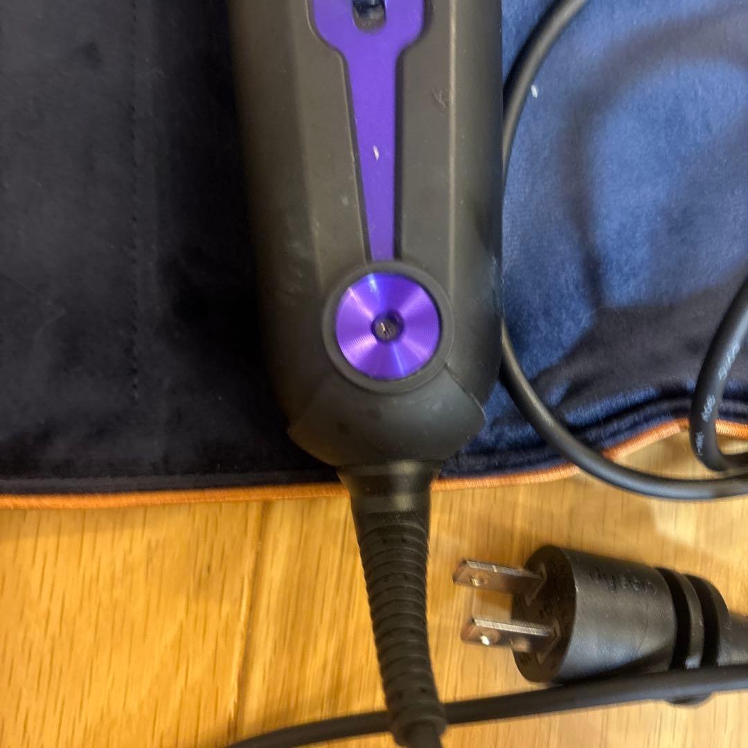 限定値下げ　ダイソン　コラールストレートヘアアイロン