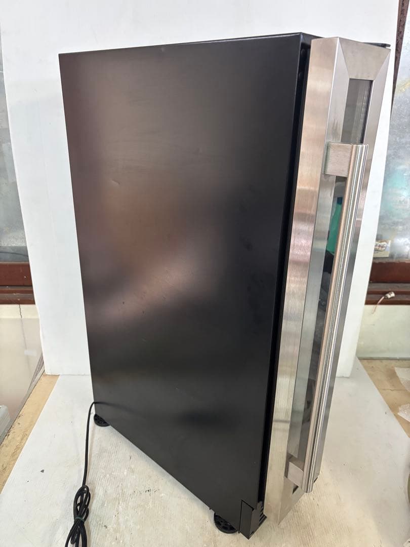 ドメティック　ST7L ワインセラー