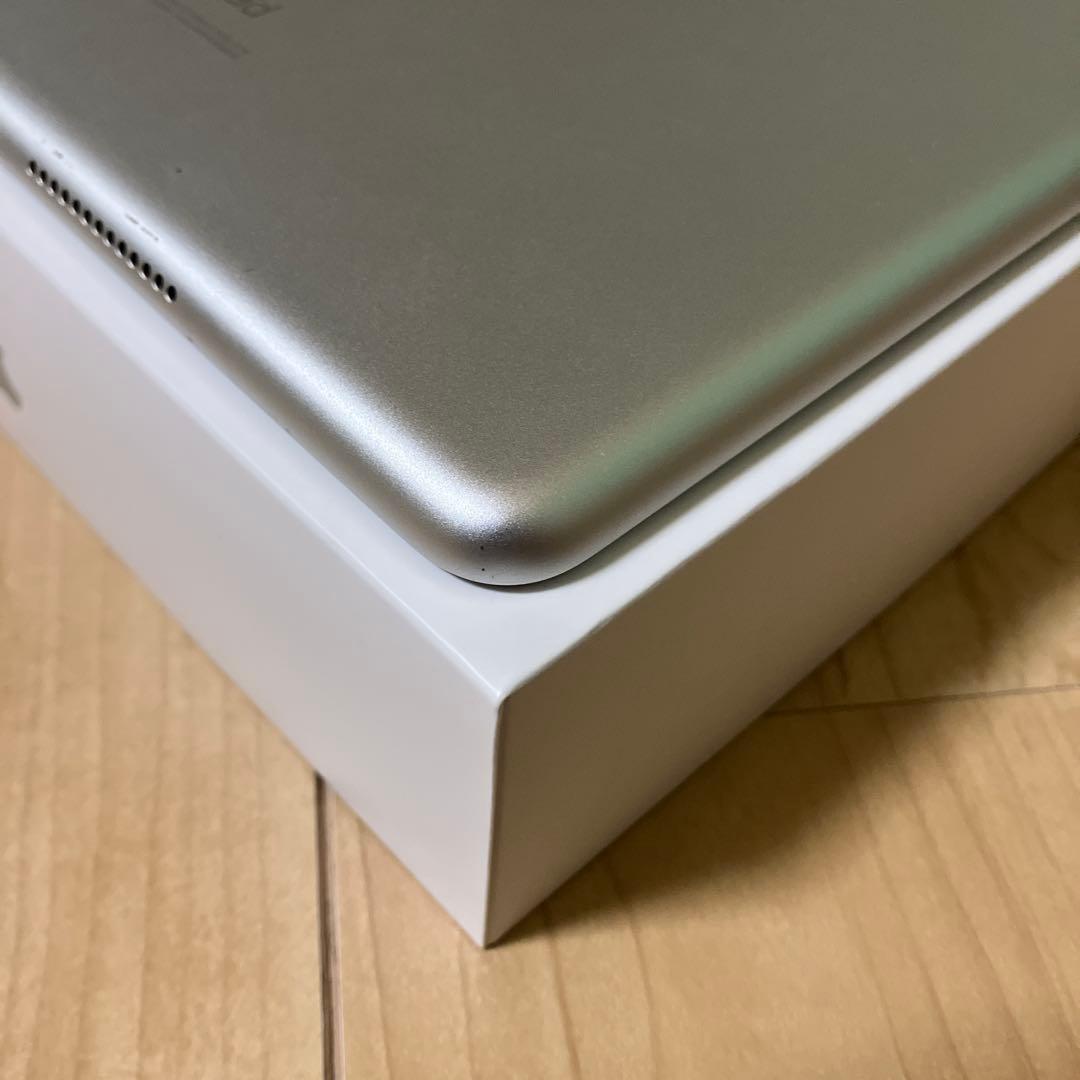 Apple iPad 7 (第7世代) 32GB