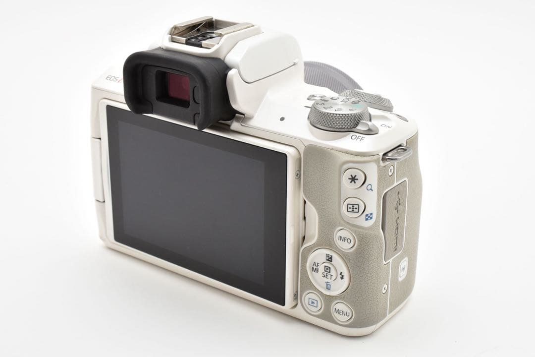 【美品】キヤノン CANON EOS KISS M EF-M 15-45mm