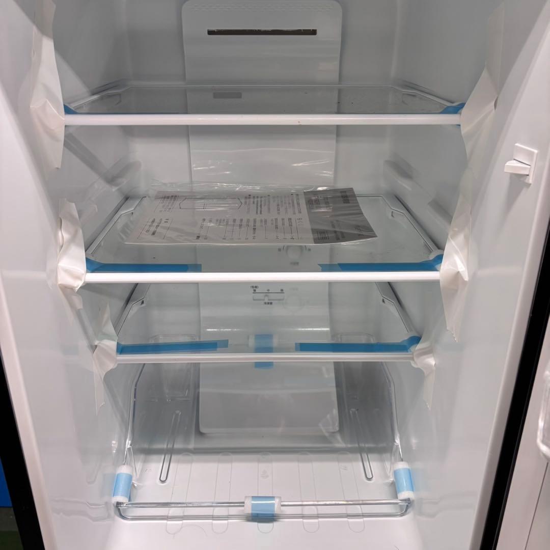 681 大容量　2024年製冷蔵庫　100L強 小型　一人暮らし　右開き　2ドア