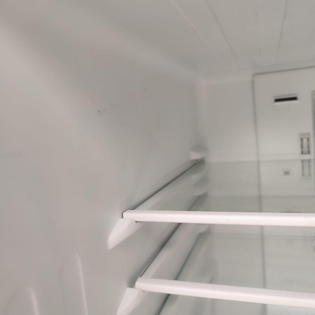 送料込価格 　冷蔵庫 ハイセンス HR-D1302 2020年製