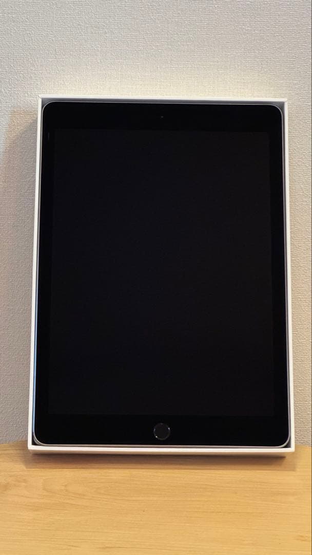 iPad Pro 9.7インチ Wi-Fi 256GB 純正キーボード付き