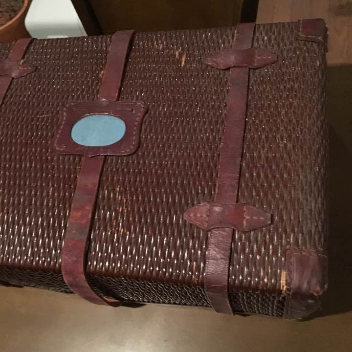 アンティークトランク