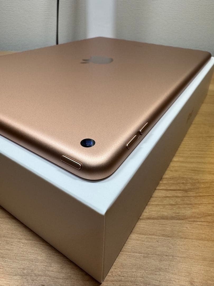 Apple iPad 第７世代　Wi-Fi 32GB バッテリー容量87%