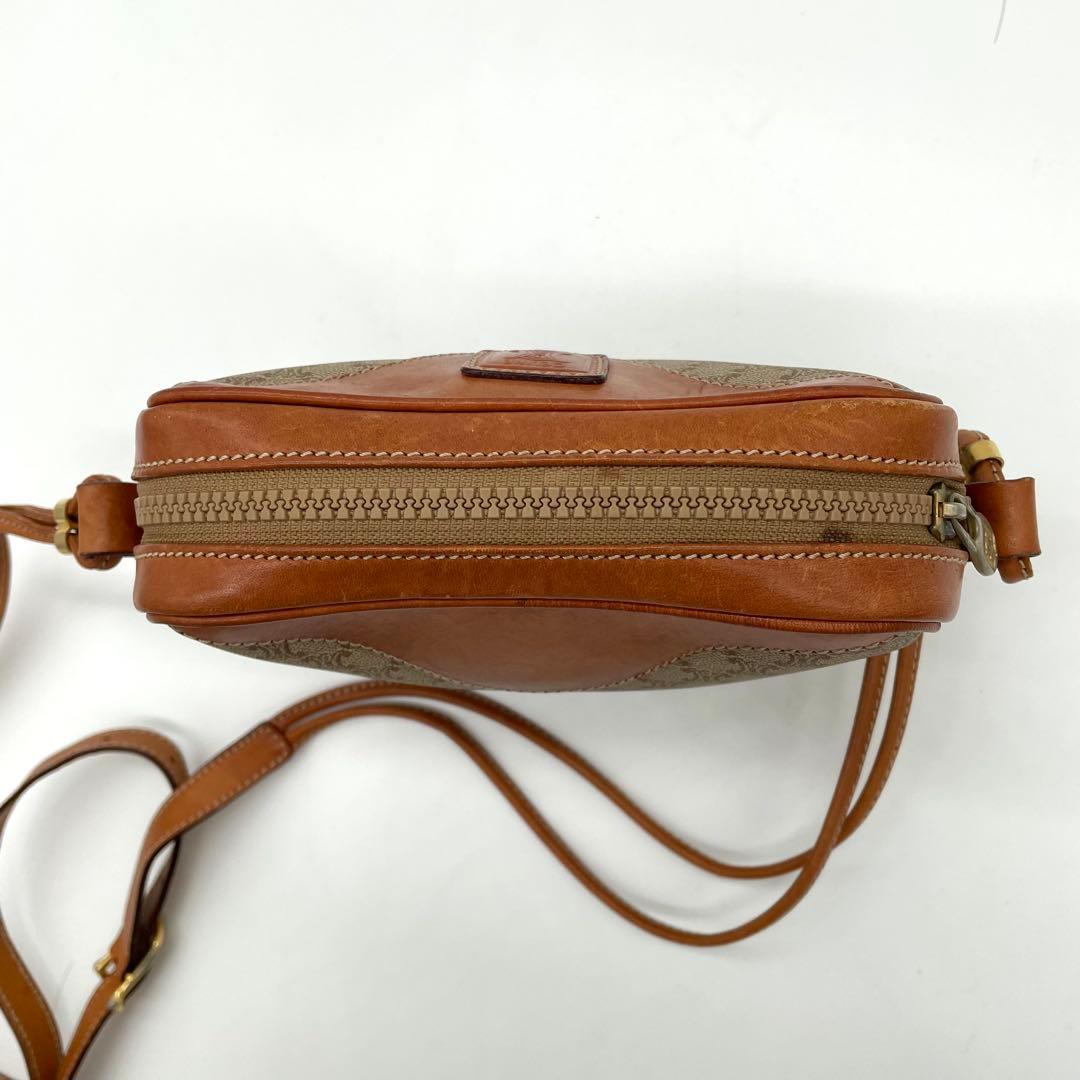 【美品】オールドセリーヌ　ショルダーバッグ　マカダム　ヴィンテージ　トリオンフ