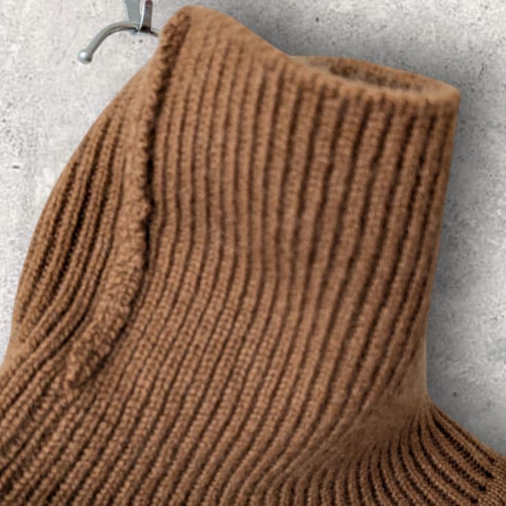 grabre グラブレ カシミヤ100% ケーブル タートルネック ブラウン