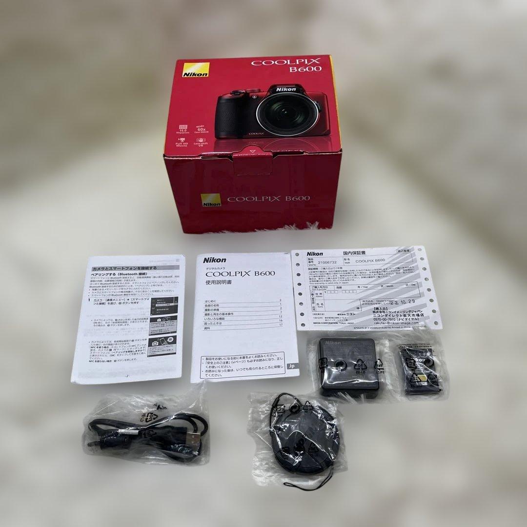 極美品　Nikon COOLPIX B600 ニコン デジタルカメラ レッド