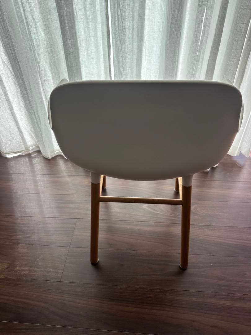 normann  ノーマンコペンハーゲン　アームチェア一脚