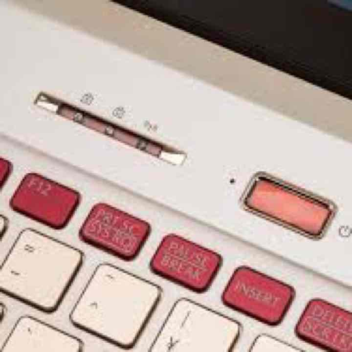 またまた値下！FUJITSU Floral Kiss 2014 5月モデル