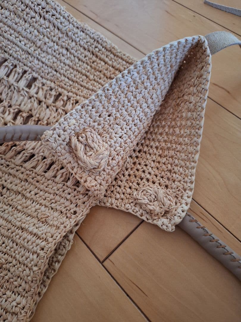 A POINT ETC★アポワンウテセ★ラフィア★かごバッグ