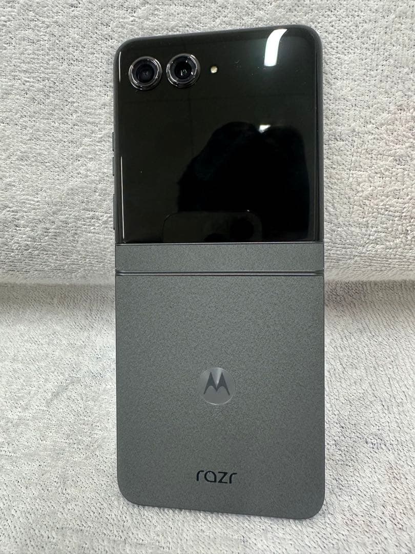 @Motorola razr 50 12GB 512GB SIMフリー版
