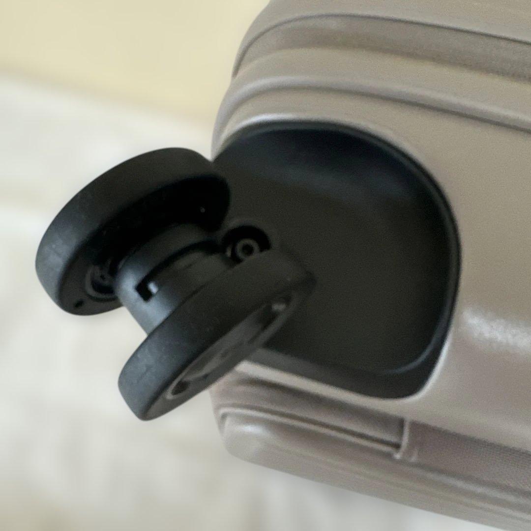 最終値下げ　LOJEL CUBO FIT S ロジェール スーツケース 55L