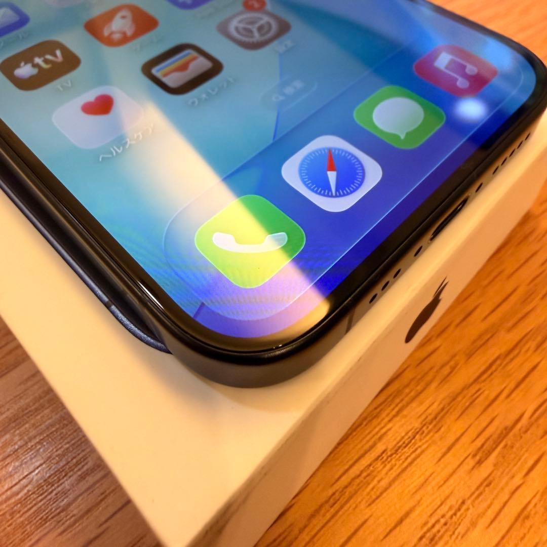 Apple iPhone 15 Pro 256GB 本体ブルー チタニウム