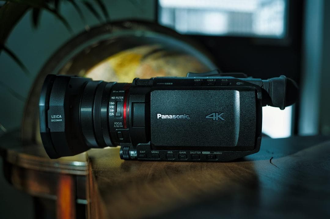 通電19h■4K 業務用カメラHC-X2000+バッテリー3本等セット