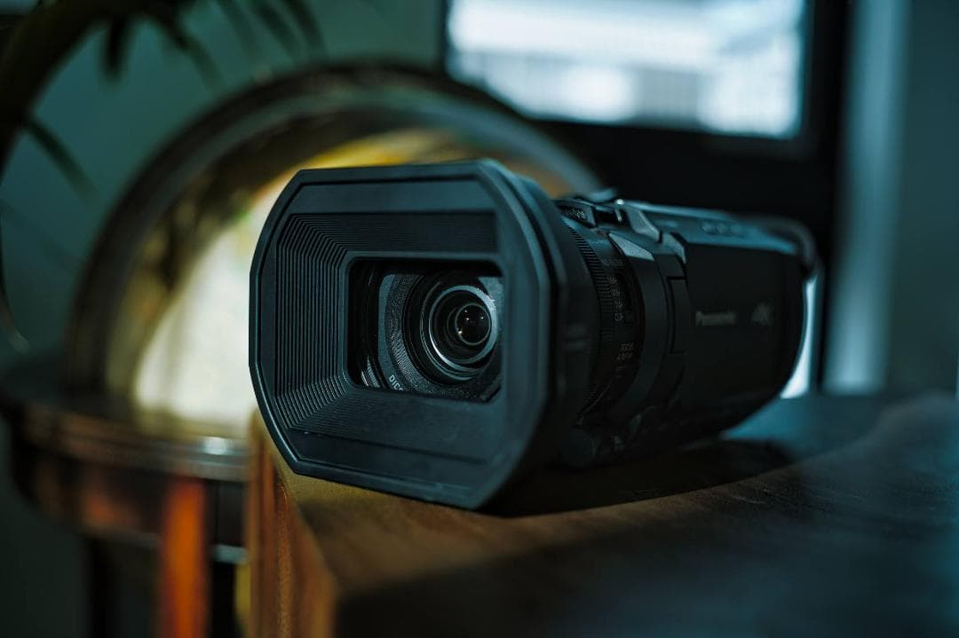 通電19h■4K 業務用カメラHC-X2000+バッテリー3本等セット