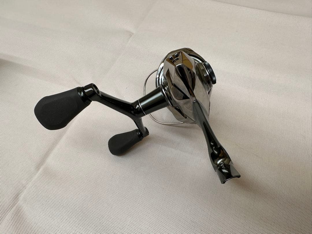 シマノ　22ステラC3000SDHHG【美品】替スプール付