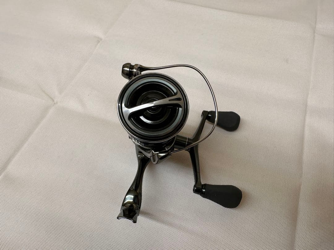 シマノ　22ステラC3000SDHHG【美品】替スプール付