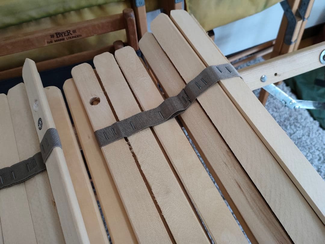 Momuです。　木製キャンプテーブル 収納バッグ付き