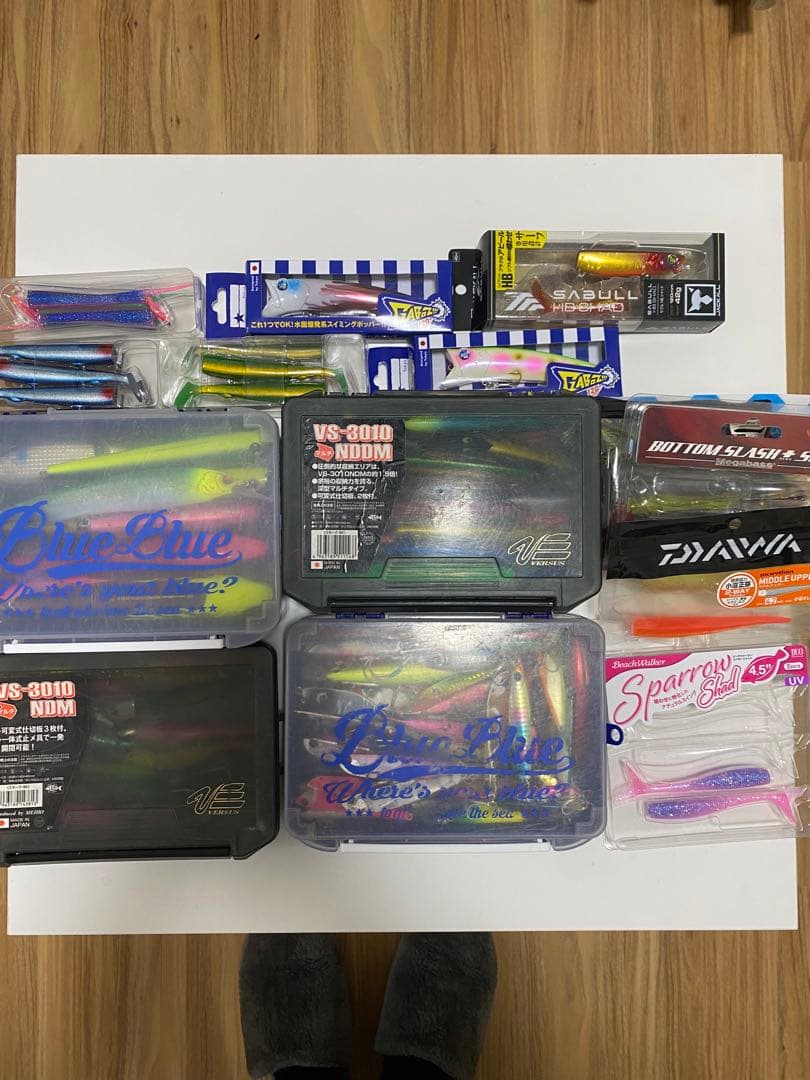 シーバスルアーまとめ売り100個以上　スピニングリールストラディック4000XG