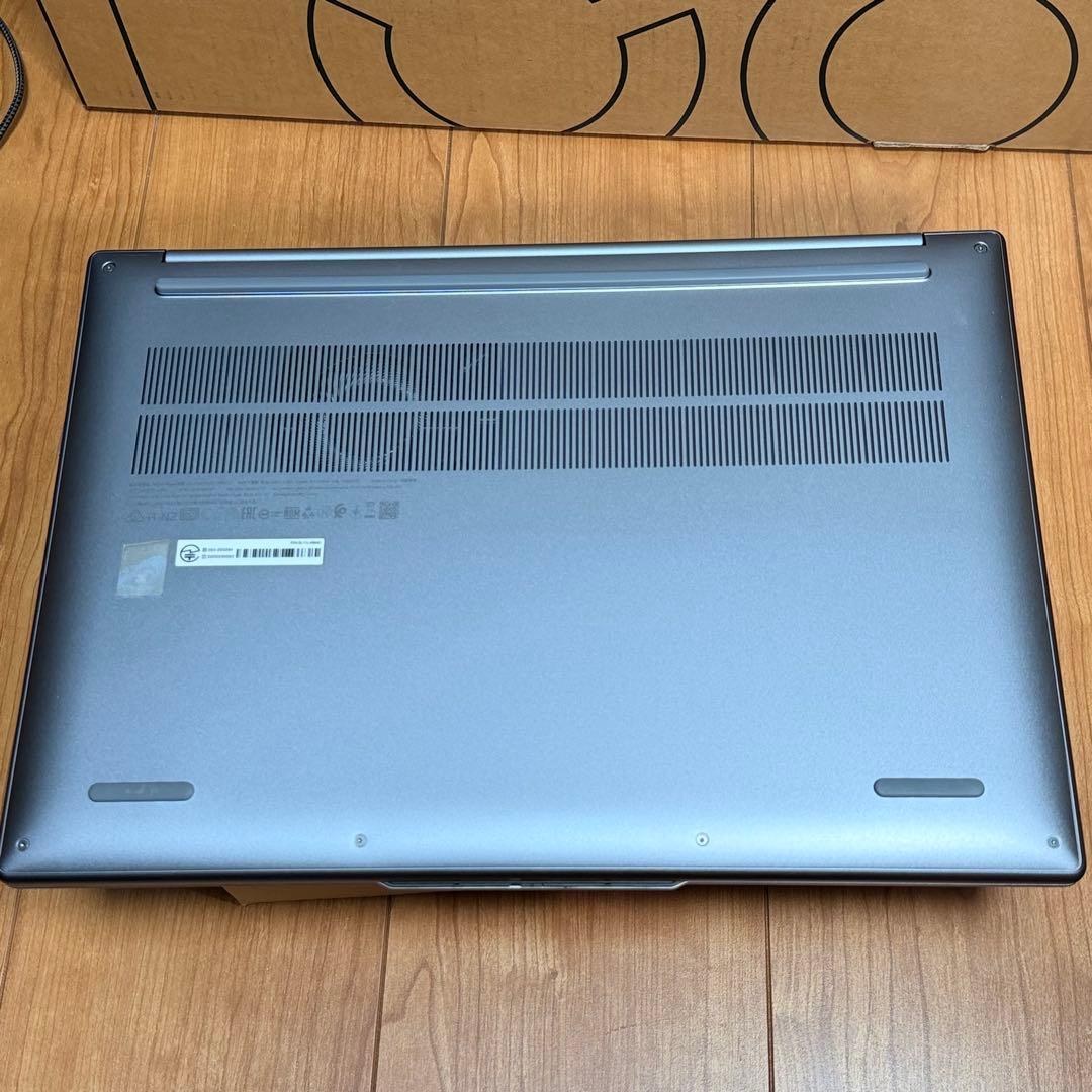 IdeaPad Slim 5i Corei7/16GB/512GB 有機EL