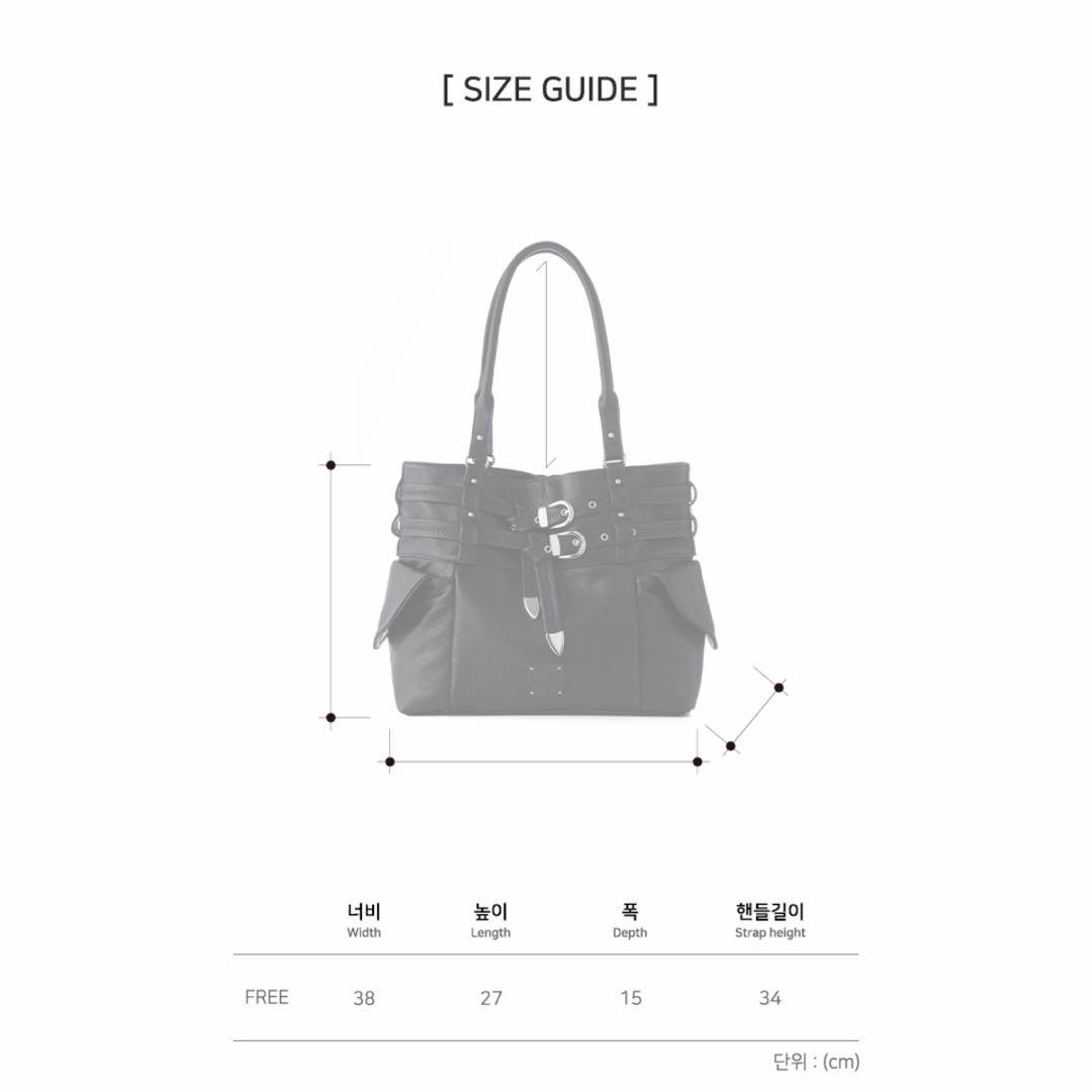 SQUARELINE ショルダーバッグ ブラック