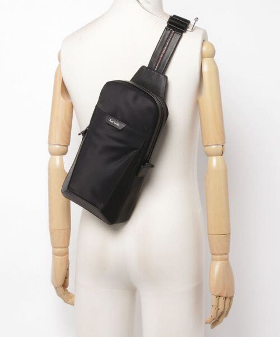 【新品未使用】Paul Smith ナイロントラベラーボディバッグ