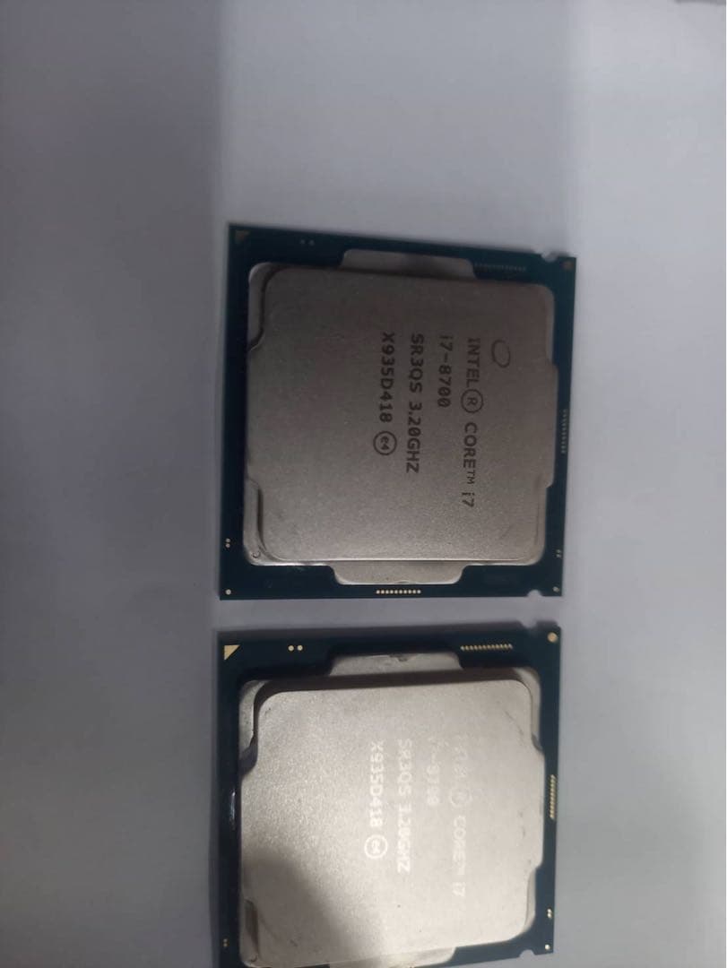Intel Core i7 第7世代 CPU 4コア8スレッド