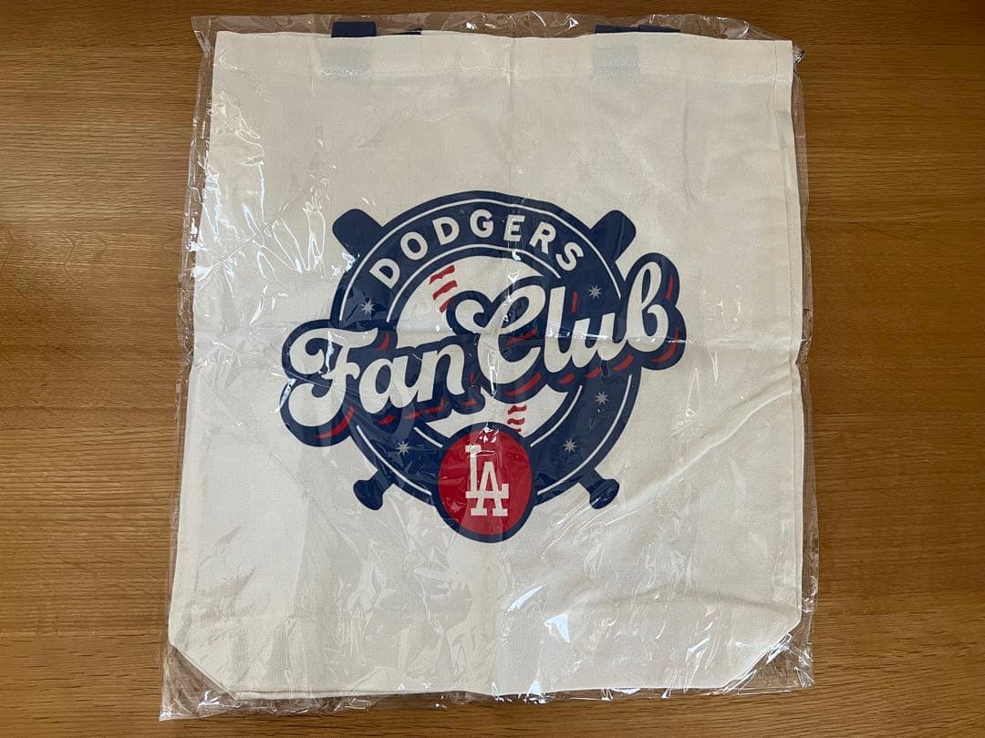 ドジャースファンクラブ入会記念グッズ（大谷翔平ボブルヘッド付き）
