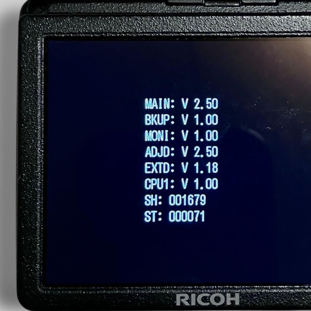 完動品 Ricoh リコー GR Digital III 3 SH1679回