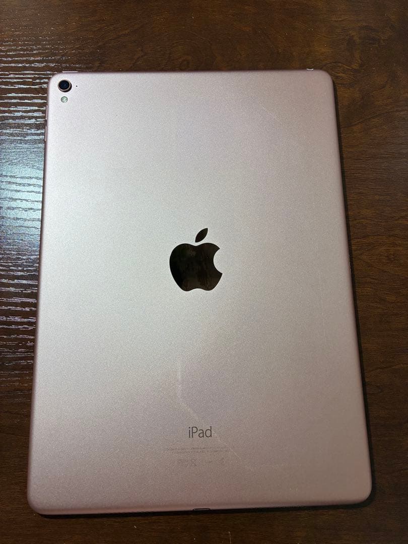 iPad Pro 9.7インチ　第1世代　128GB　Wi-Fiモデル　箱充電器