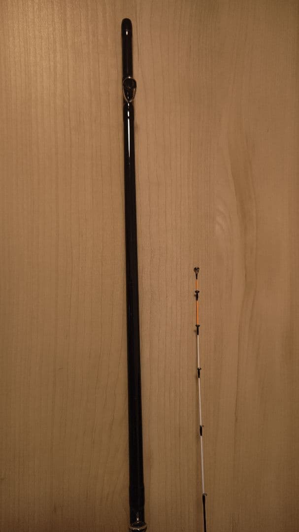 日新 竿 (海上釣堀)