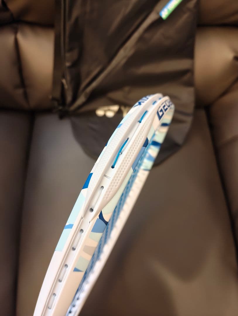 【ソフトドリンク】YONEX ジオブレイク50S UXL0