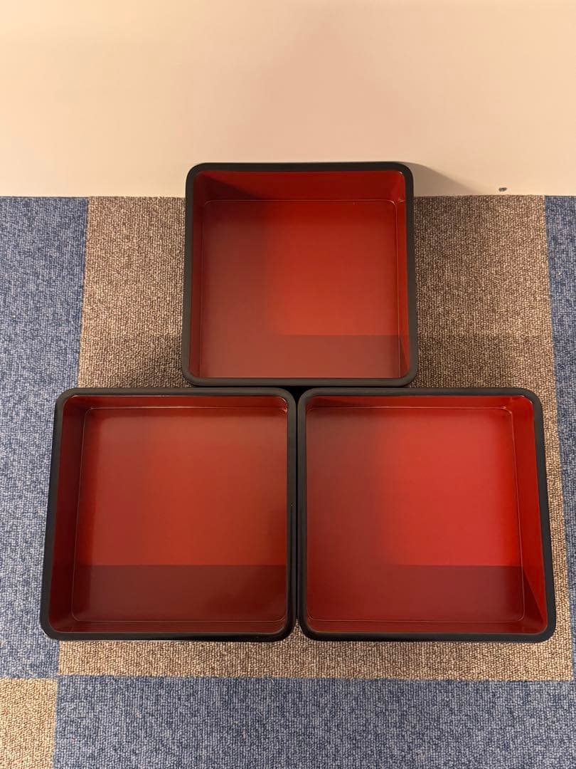 【輪島塗】沈金牡丹彫 三段重箱 金蒔絵 六五重 内朱塗 天然木 共箱