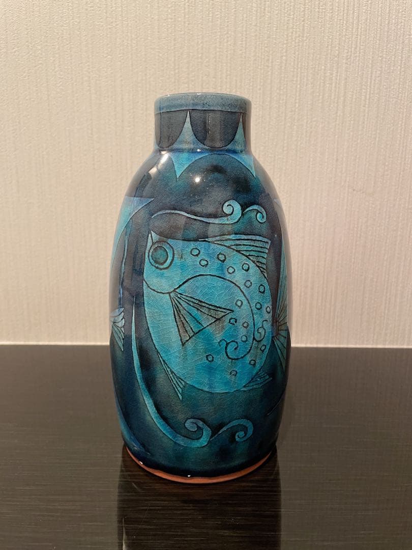 旭泉窯　九谷焼 【苧野憲夫作品】彩流花器 魚　花瓶、木箱付き