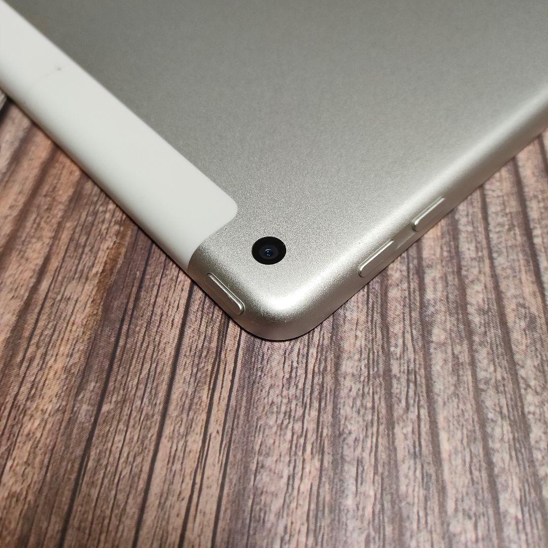 iPad 第6世代 32GB SIMフリー 美品