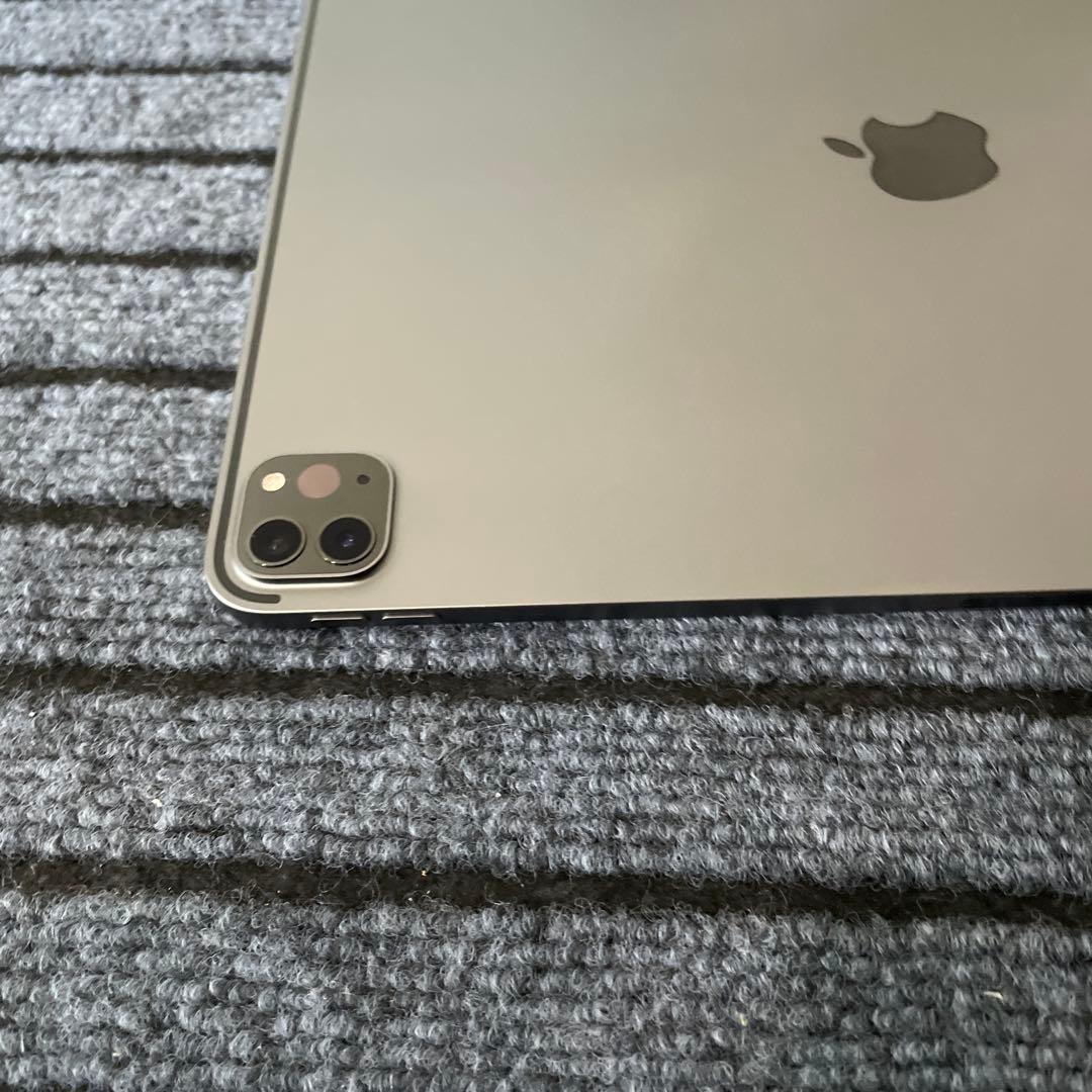 104 【早い者勝ち】 ⭐︎iPad Pro 12.9 4世代 128GB